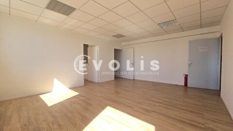 HOCHE TIGRE - 60 m&sup2; non divisibles 850 94200 Ivry sur seine