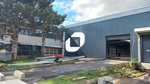 Entrepôts - A LOUER - 6 972 m² non divisibles 102613 95190 Goussainville
