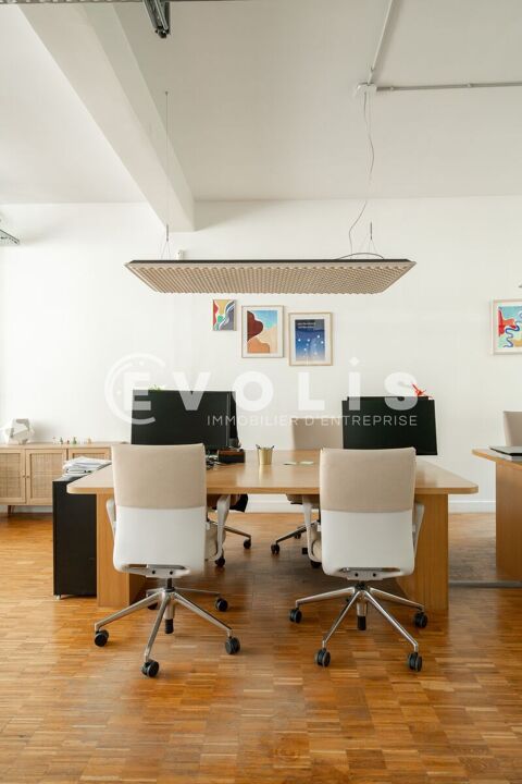   Bureaux - A LOUER - 160 m² non divisibles 