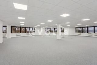   Bureaux - A LOUER - 1 234 m² divisibles à partir de 177 m² Argenteuil