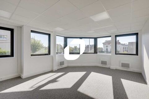 Surfaces de bureaux à louer en face du RER B - 1 161 m² divisibles à partir de 179 m² 19350 94250 Gentilly