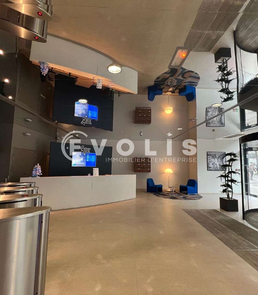   Bureaux - A LOUER - 32 m² non divisibles Villejuif