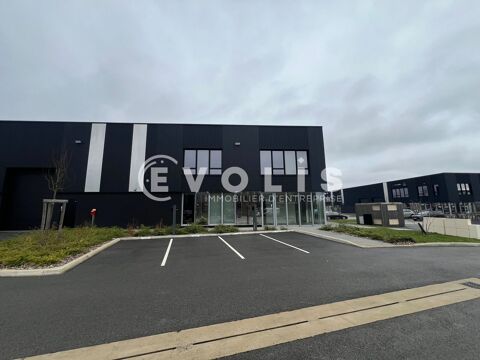 Locaux d'activit&eacute; - A LOUER - 684 m&sup2; non divisibles 5700 59710 Avelin