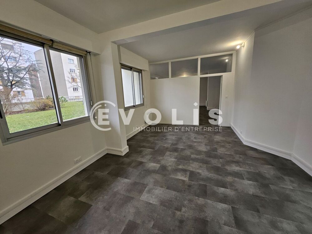   Bureaux - A LOUER - 71 m² non divisibles Clamart
