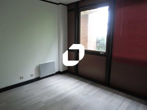 Bureaux - A VENDRE OU A LOUER - 113 m&sup2; non divisibles 226000 77183 Croissy beaubourg
