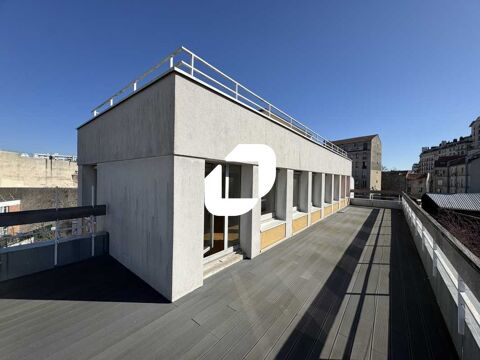 BUREAUX RENOVES A LOUER OU VENTE EN BLOC - 247 m&sup2; divisibles &agrave; partir de 93 m&sup2; 4199 92240 Malakoff