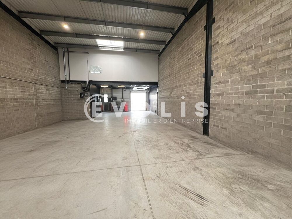   Locaux d'activité - A LOUER - 538 m² non divisibles Saint michel sur orge