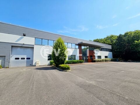 Locaux d'activit&eacute; - A LOUER - 3&nbsp;257 m&sup2; divisibles &agrave; partir de 538 m&sup2; 35284 91090 Lisses