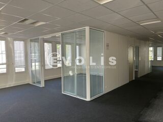   Bureaux - A LOUER - 774 m² non divisibles Bordeaux