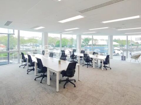 CW Priv&eacute; - A LOUER - 20 Postes 0 75014 Paris