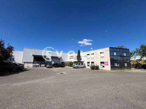 Locaux d'activit&eacute; - A LOUER - 2&nbsp;600 m&sup2; non divisibles 20000 69680 Chassieu