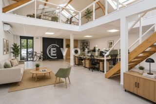   Bâtiment indépendant neuf et climatisé, pied métro - 250 m² non divisibles Malakoff
