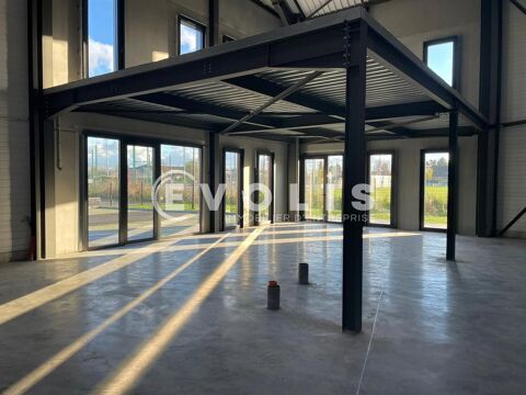   Locaux d'activité - A VENDRE - 540 m² non divisibles 