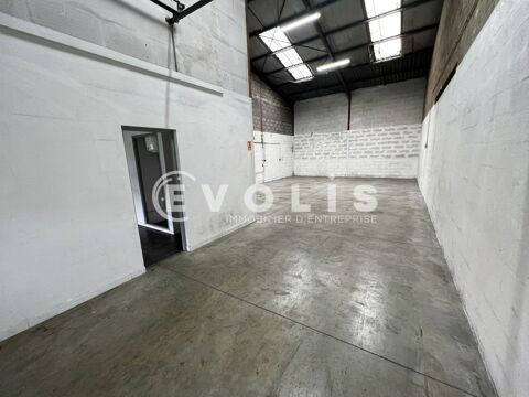   Locaux d'activité - A LOUER - 700 m² divisibles à partir de 60 m² 
