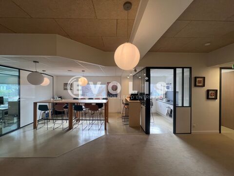   Bureaux - A VENDRE - 980 m² non divisibles 