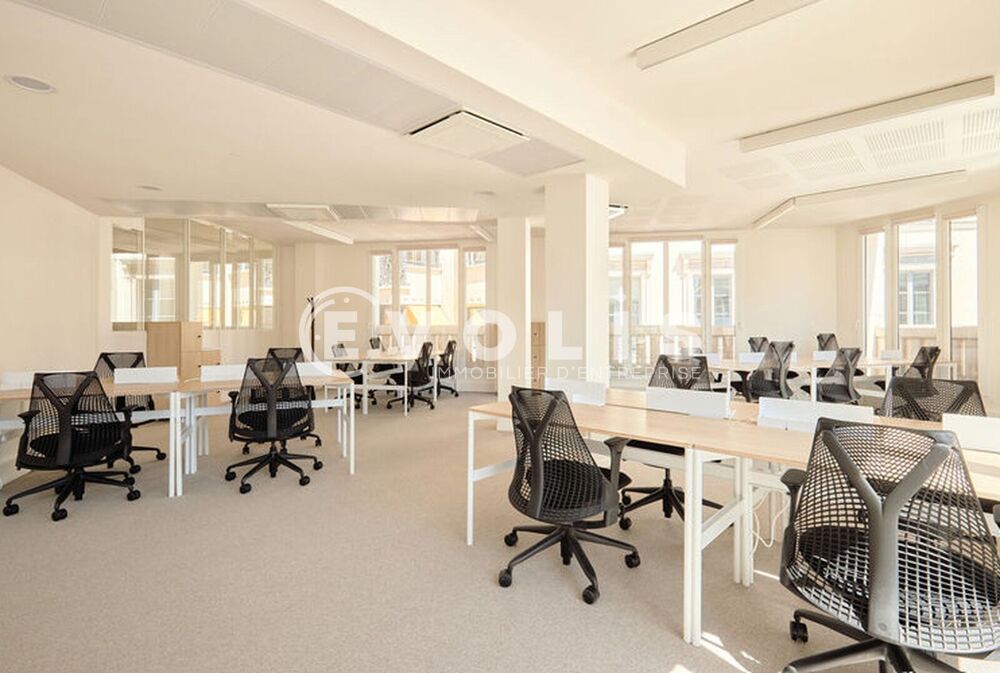   Bureaux - A LOUER - 18 m² non divisibles 