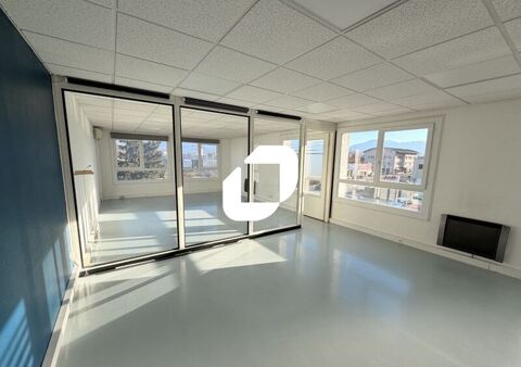 Bureaux - A LOUER - 65 m&sup2; non divisibles 813 38180 Seyssins