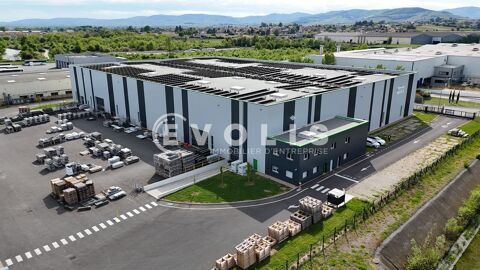 Local d'activit&eacute; 7 380m&sup2; disponilbe - 6&nbsp;200 m&sup2; non divisibles 40000 69220 Belleville-en-beaujolais