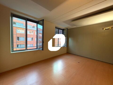 Bureaux &agrave; louer &agrave; la Cit&eacute; Internationale - 150 m&sup2; non divisibles 3125 69006 Lyon