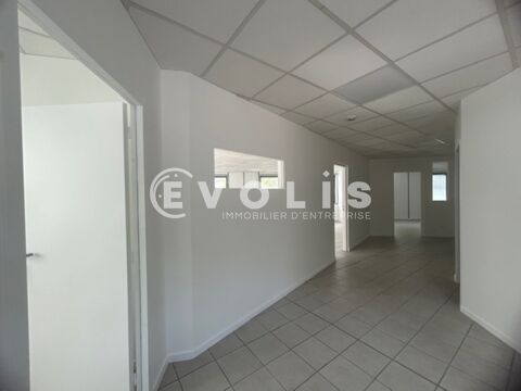   Bureaux - A LOUER - 470 m² divisibles à partir de 130 m² 