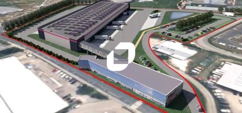   Entrep�ts - A LOUER - 9�750 m� non divisibles 