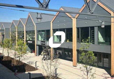 POLE MOTO : EMPLACEMENT RESTAURANT - 1&nbsp;046 m&sup2; divisibles &agrave; partir de 521 m&sup2; 2615250 69200 Venissieux