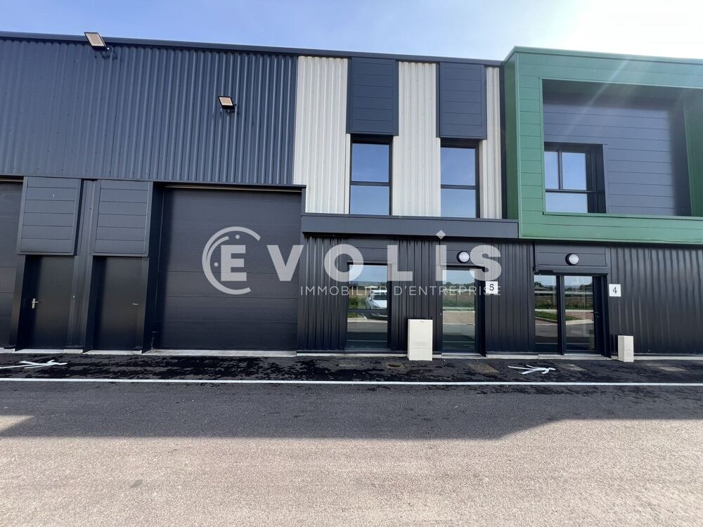   Locaux à louer ! - 214 m² non divisibles 