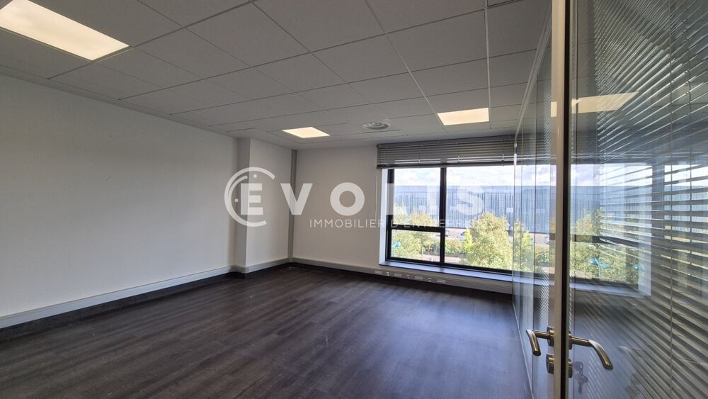   Bureaux - A LOUER - 1 154 m² divisibles à partir de 14 m² Jossigny