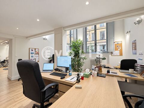  Bureaux - A LOUER - 183 m² non divisibles 