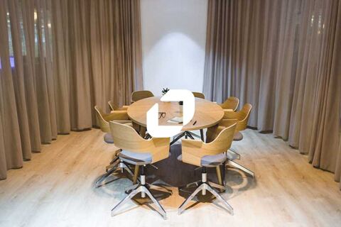 CW Partag&eacute; - A LOUER - 99 postes 0 92200 Neuilly sur seine