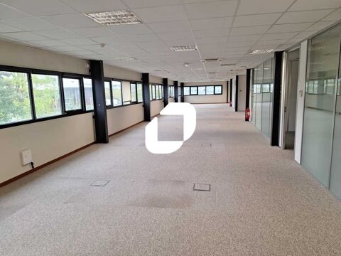 Bureaux - A LOUER - 1&nbsp;053 m&sup2; non divisibles 8775 33700 Merignac