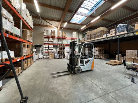   Locaux d'activité - A LOUER - 483 m² non divisibles 