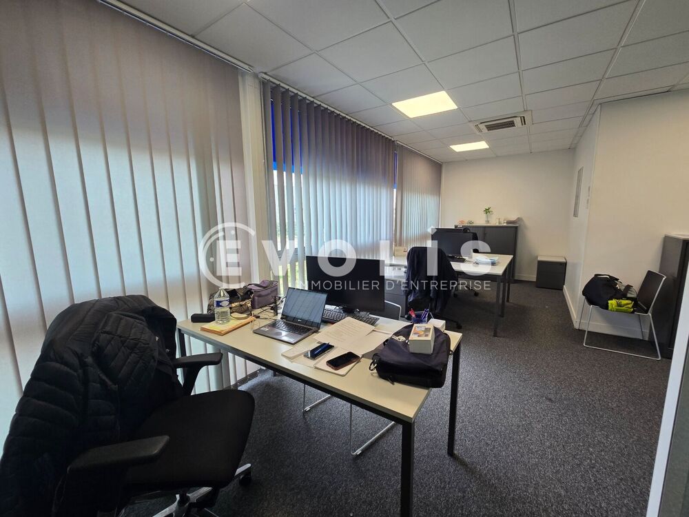   Bureaux - A LOUER - 164 m² non divisibles Palaiseau
