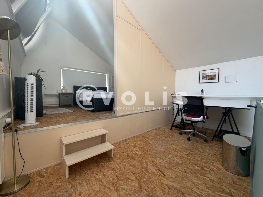   Locaux d'activité - A LOUER - 100 m² non divisibles Arcueil