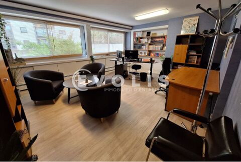   Bureaux - A VENDRE - 125 m² non divisibles 