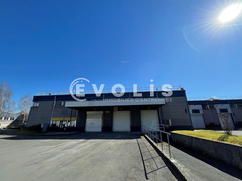   Locaux d'activité - A LOUER - 3 552 m² divisibles à partir de 576 m² 