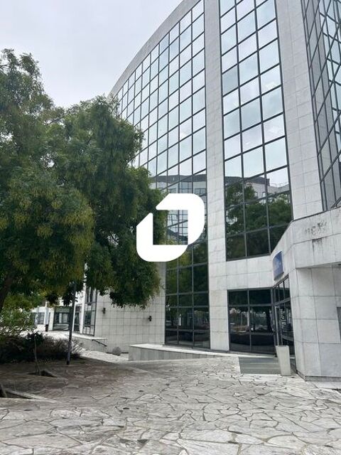 Bureaux - A VENDRE - 122 m² non divisibles 275000 93160 Noisy le grand