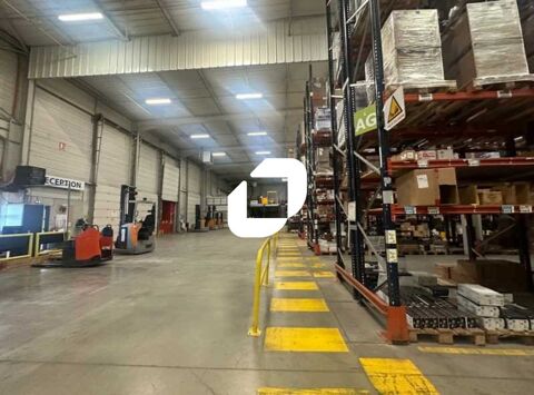 Opportunit&eacute; &agrave; louer pour activit&eacute; industrielle - 5&nbsp;848 m&sup2; divisibles &agrave; partir de 2&nbsp;195 m&sup2; 41916 69800 Saint priest