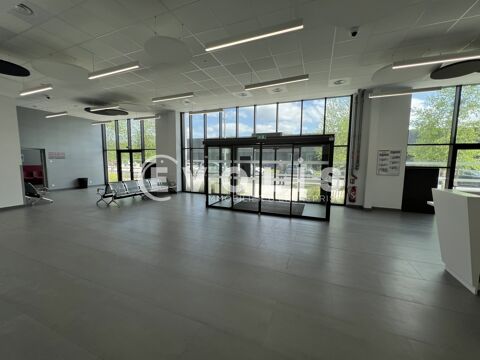   BUREAUX NEUFS - 532 m² divisibles à partir de 271 m² 