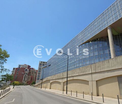 Bureaux - A LOUER - 5&nbsp;029 m&sup2; divisibles &agrave; partir de 30 m&sup2; 35652 94200 Ivry sur seine