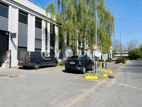 Locaux d'activit&eacute; - A LOUER - 1&nbsp;630 m&sup2; divisibles &agrave; partir de 238 m&sup2; 11558 77185 Lognes
