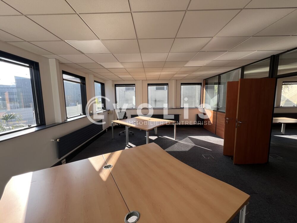   BUREAUX DE STANDING A LOUER - 427 m² divisibles à partir de 71 m² Bry sur marne