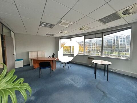 BUREAUX EN FACE DE LA GARE - 126 m&sup2; non divisibles 1575 93420 Villepinte
