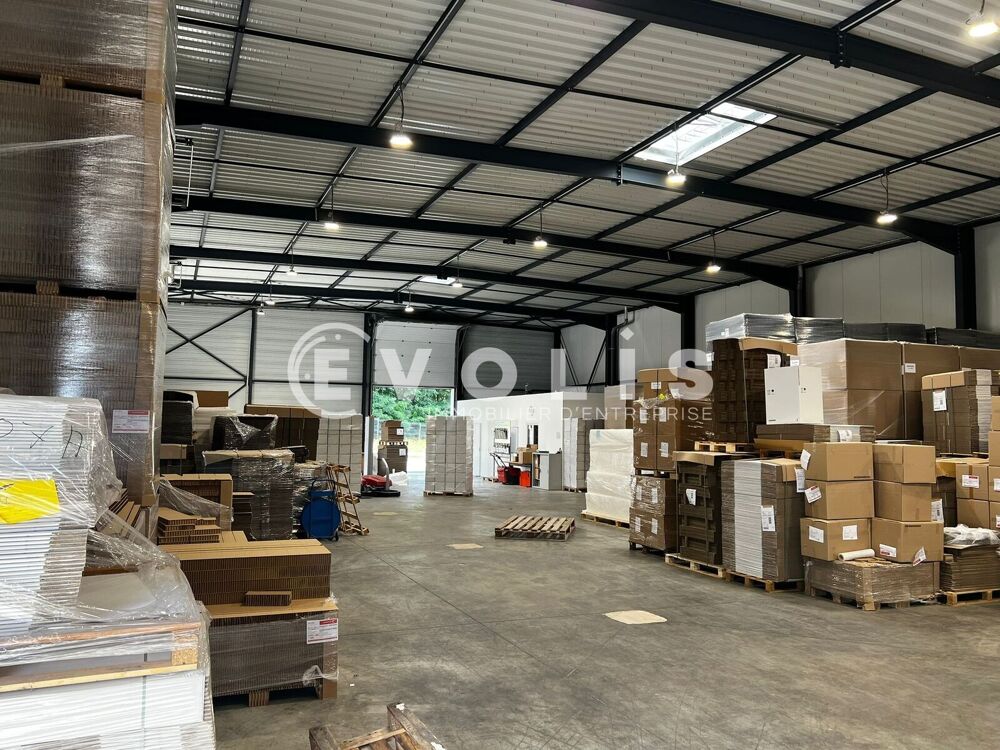   Local indépendant  971m² à louer - 971 m² non divisibles Montmerle sur saone