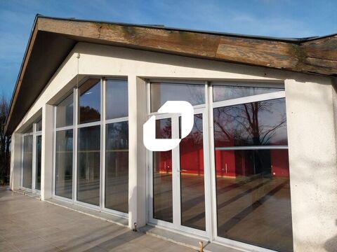 ANCIEN RESTAURANT / SALLE DE RECEPTION - 492 m&sup2; non divisibles 440000 44850 Saint mars du desert