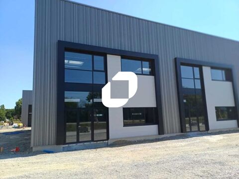 LOCAUX AVEC VISIBILITE ROUTE DE PARIS - 580 m&sup2; non divisibles 899775 44470 Thouare sur loire