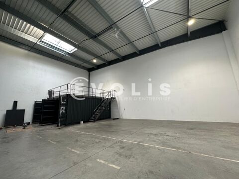 Locaux d'activit&eacute; - A LOUER - 520 m&sup2; non divisibles 7667 92390 Villeneuve la garenne