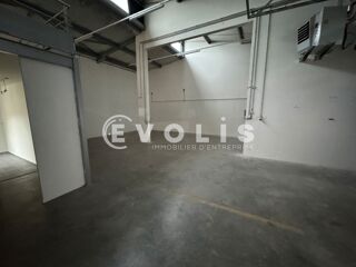   Locaux d'activité - A LOUER - 372 m² divisibles à partir de 173 m² Lyon 8