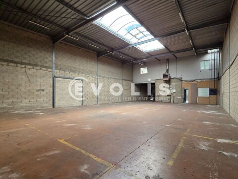  Locaux d'activité - A LOUER - 799 m² divisibles à partir de 369 m² 