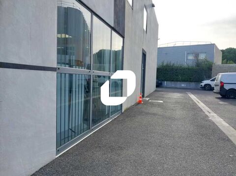   Bureaux - A LOUER - 114 m� non divisibles 